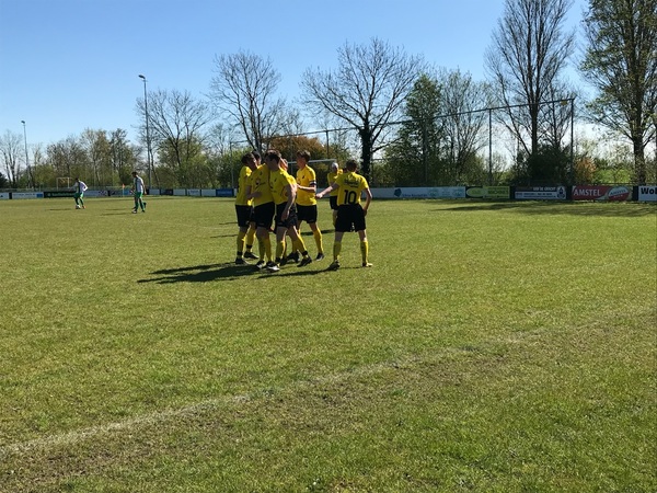 TOP’63 vergeet zichzelf te belonen tegen Tollebeek