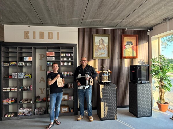 Kiddi en RPM3D openen experience center in Sneek